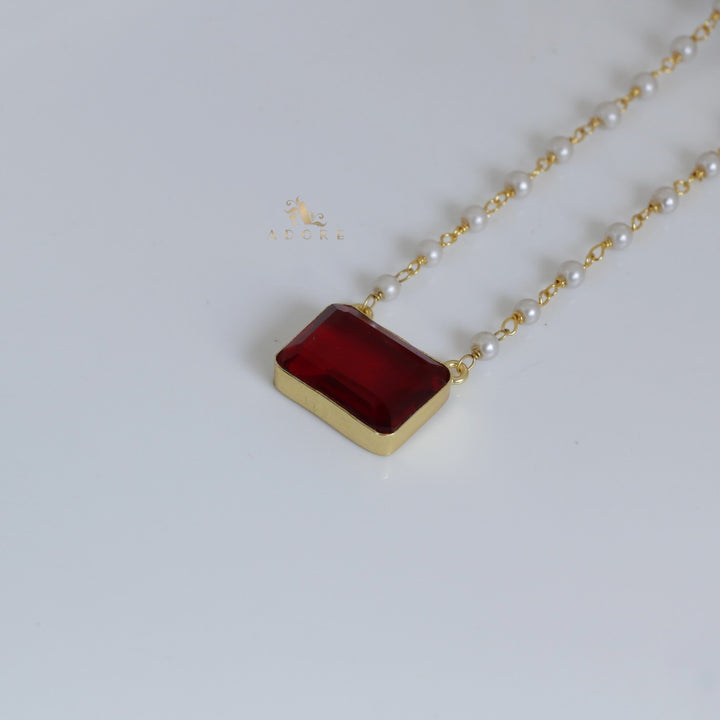 Nasmiya Rectangle Neckpiece