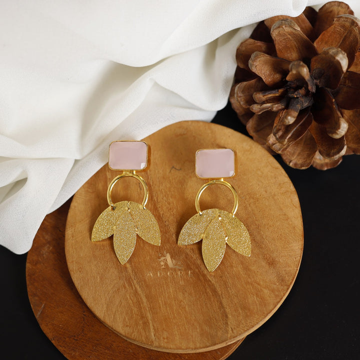 Zaima Golden 3 Leaf Earring