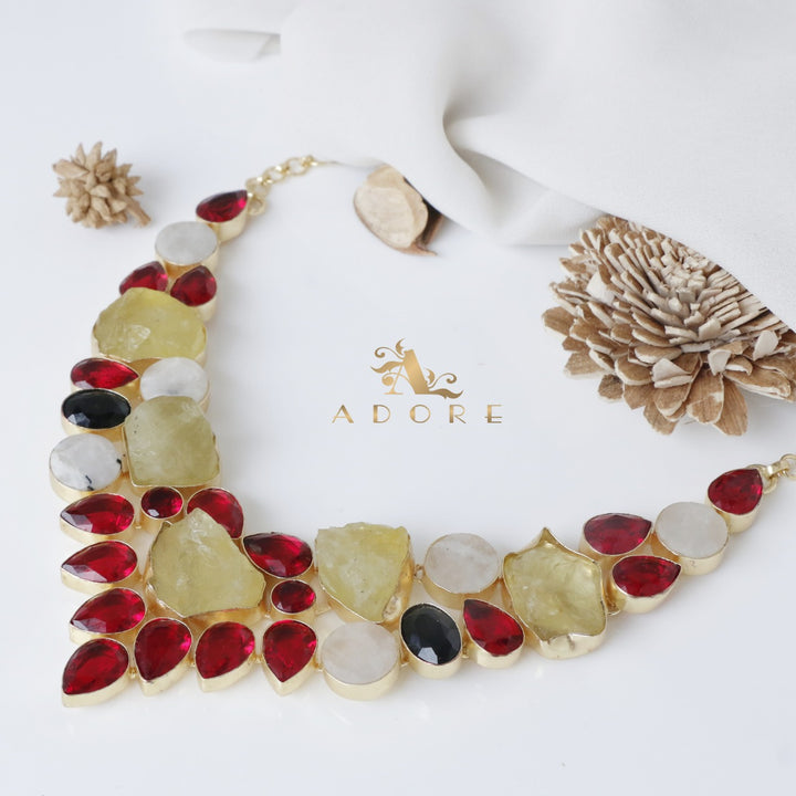 Waida Neckpiece