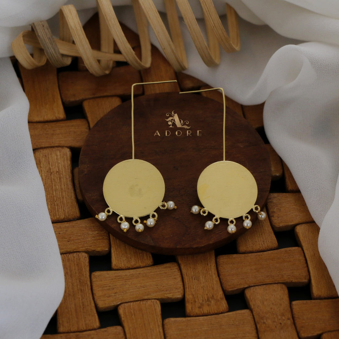 Golden Naava Circle Long Stick Earring