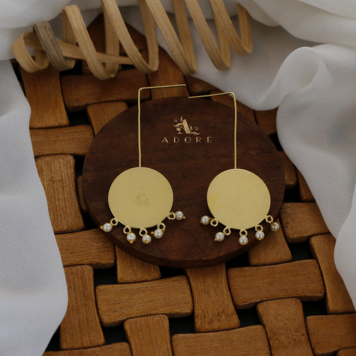 Golden Naava Circle Long Stick Earring