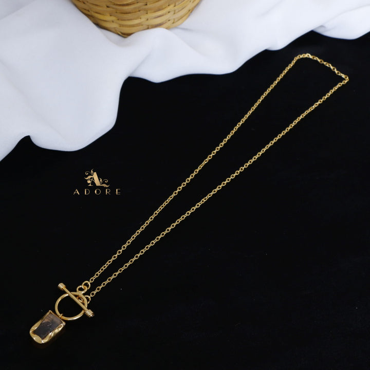 Yuka Golden Ring Raw Stone Neckpiece
