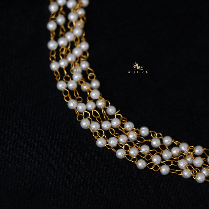 Carly Pearl 5 Layer Short Neckpiece