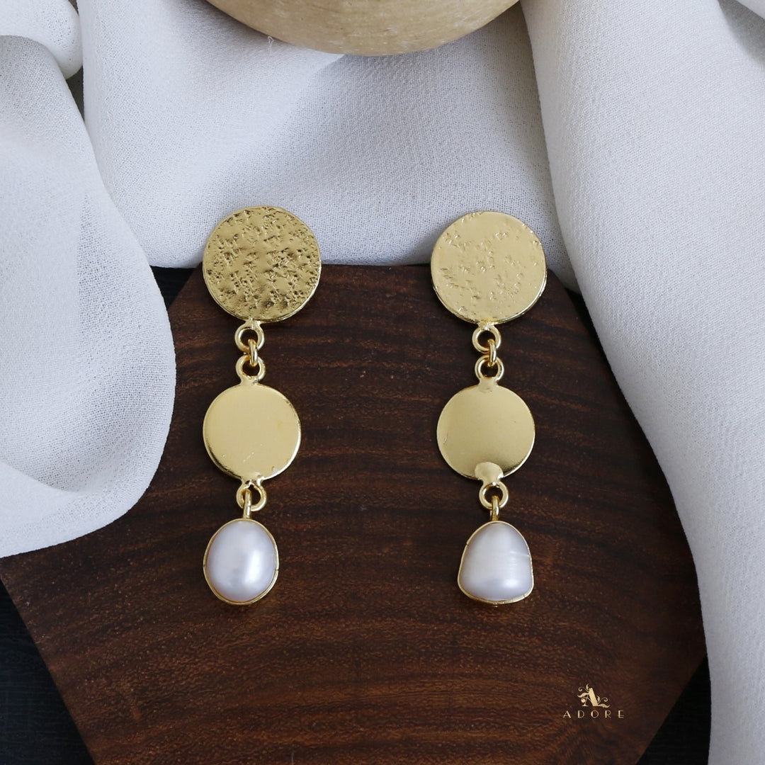 Golden Dual Coin With Baroque Earring