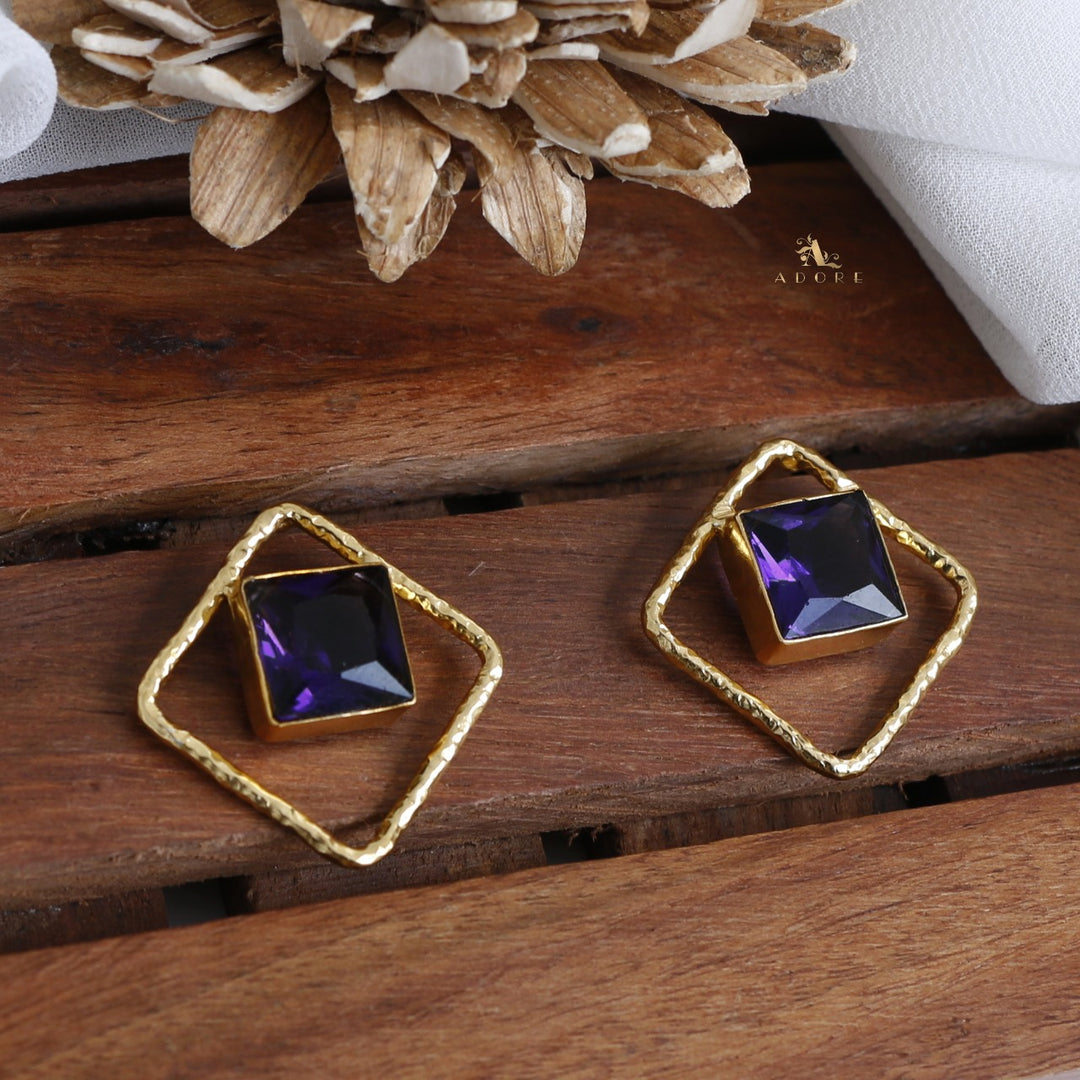 Jazlyn Square Stud