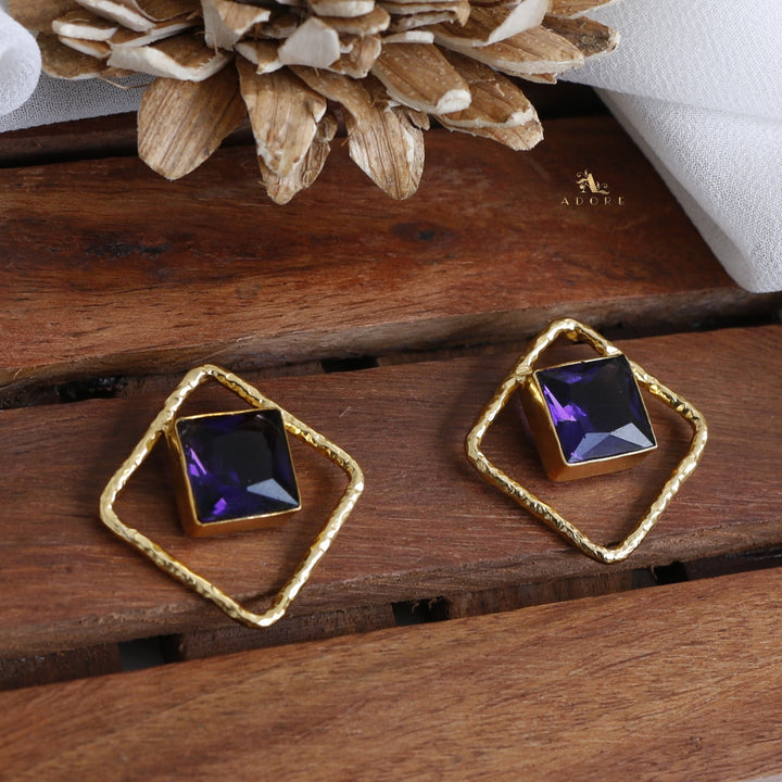 Jazlyn Square Stud