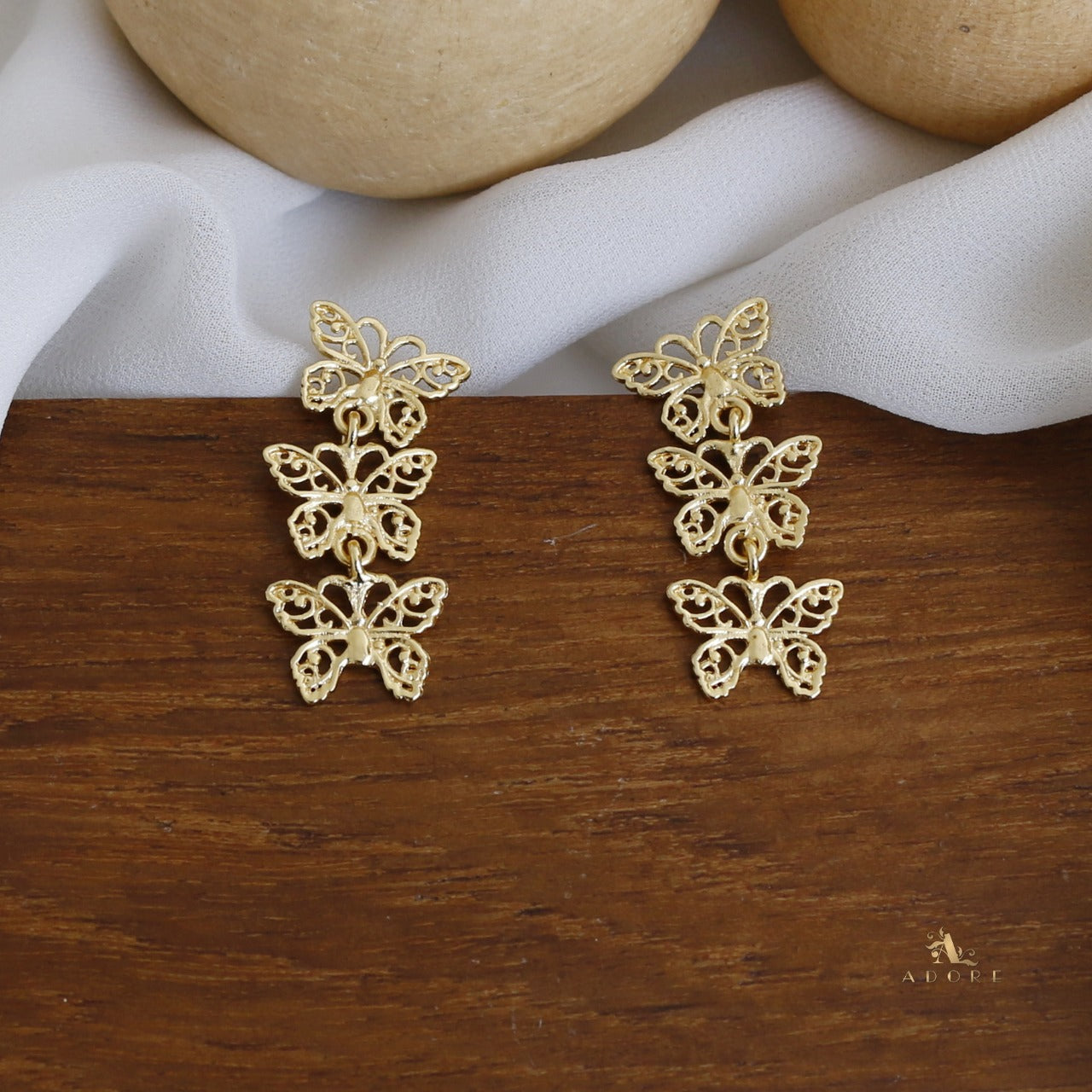 Golden 3 Papillon Earring