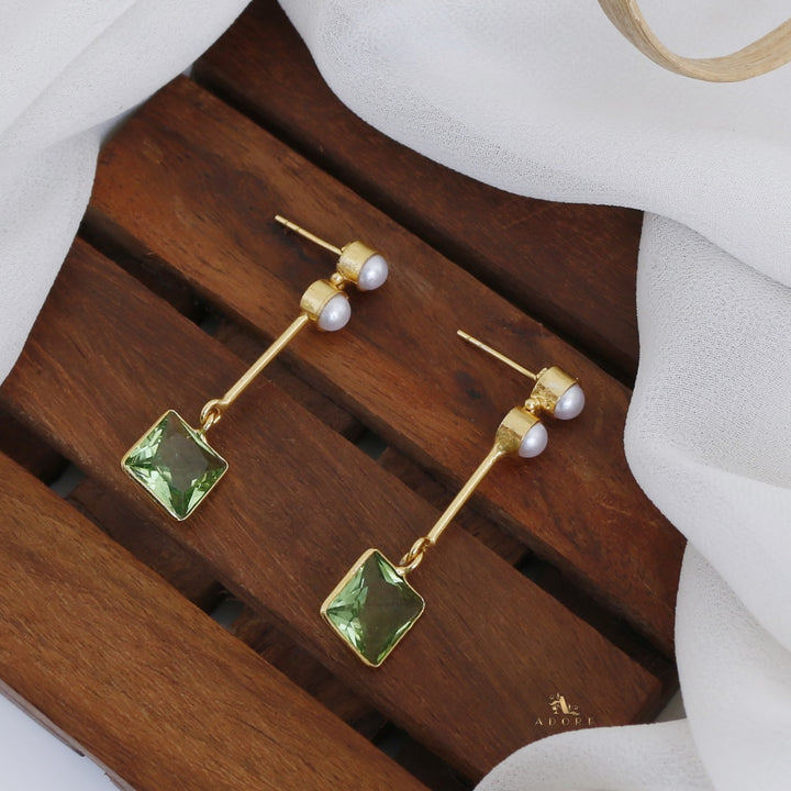 Alana Glossy Square Earring
