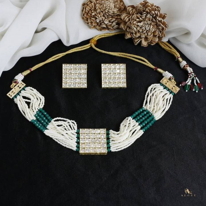 Sreebala Choker With Square Stud