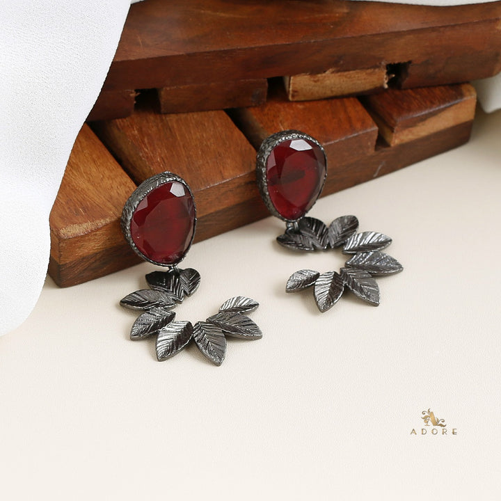 Satya Leafy Earring