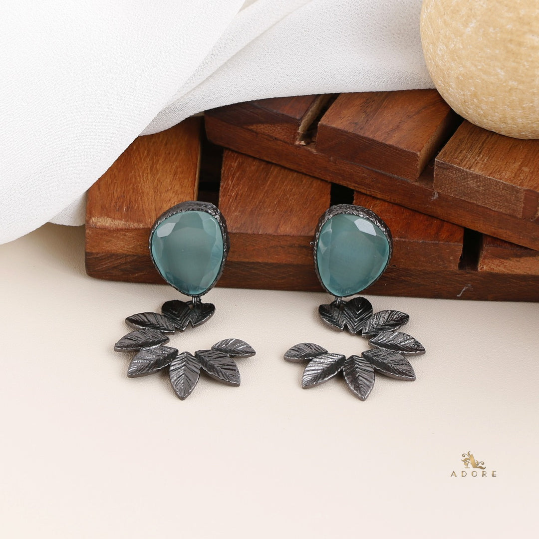 Satya Leafy Earring