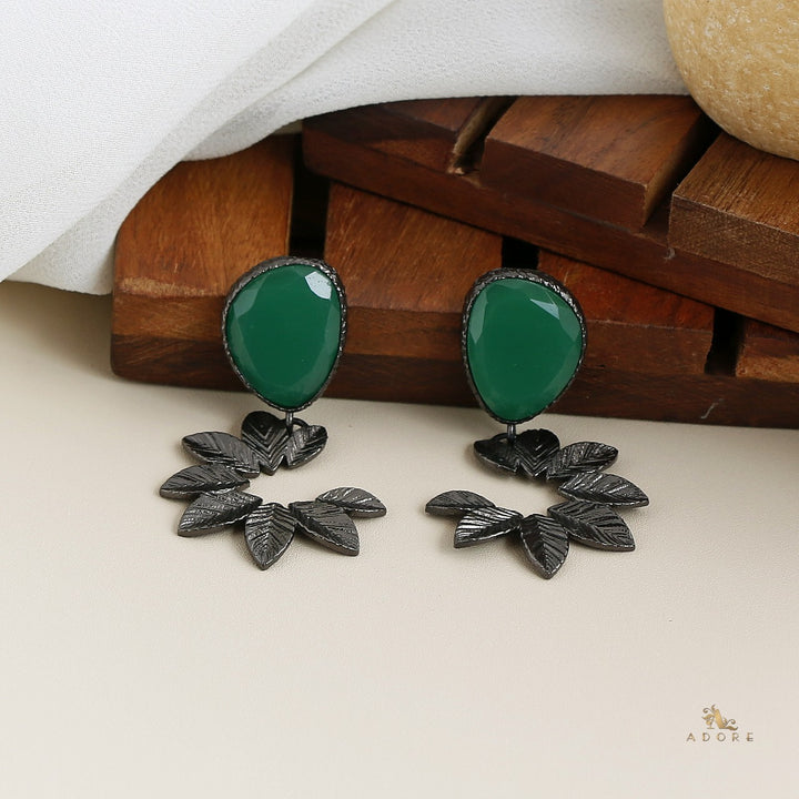 Satya Leafy Earring