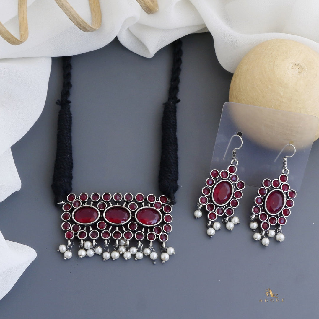 Nuva Choker With Earring