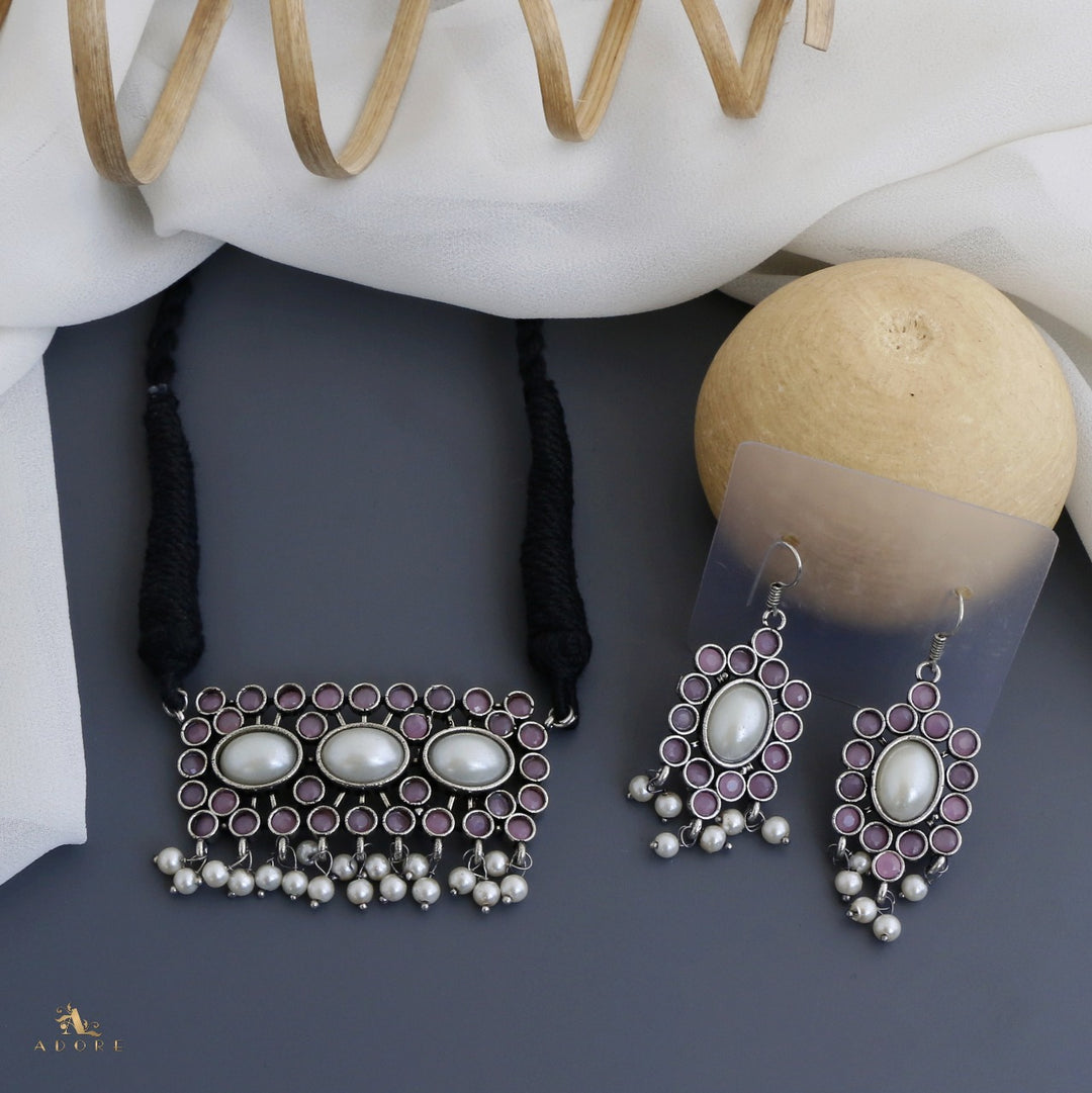 Nuva Choker With Earring