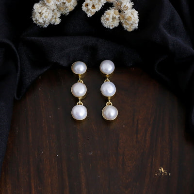 Riyalina 3 Baroque Pearl Earring