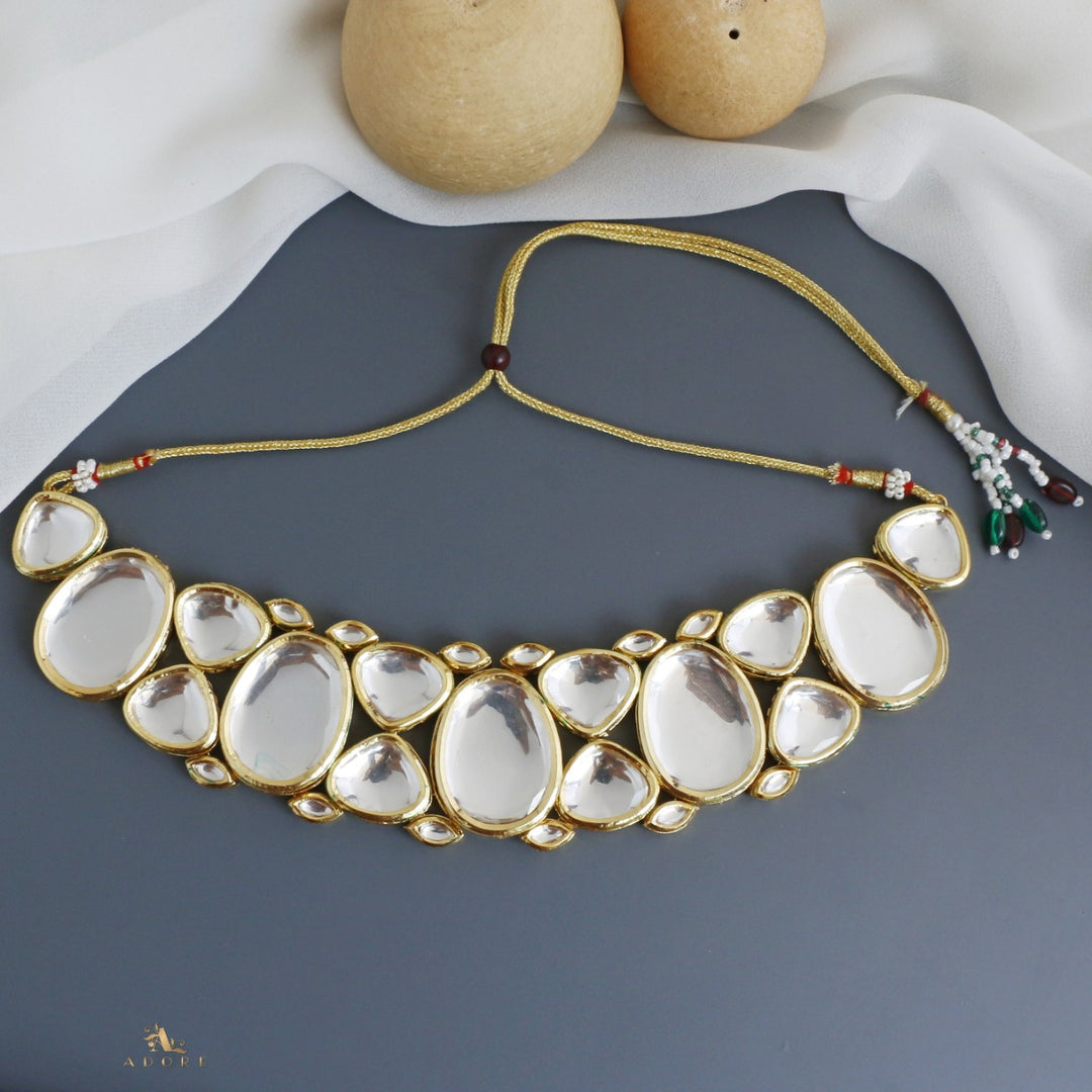 Supriya Kundan Choker With Earring + Tikka