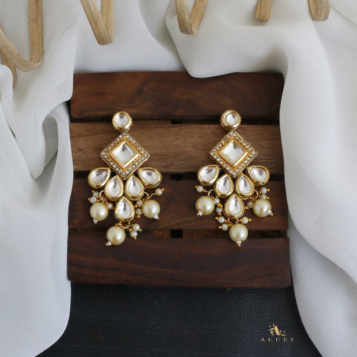 Dhevipriya  Kundan Choker With Earring