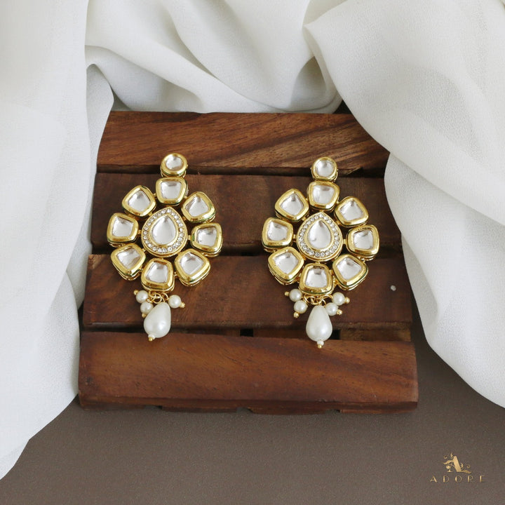Yashoda Kundan Choker With Earring