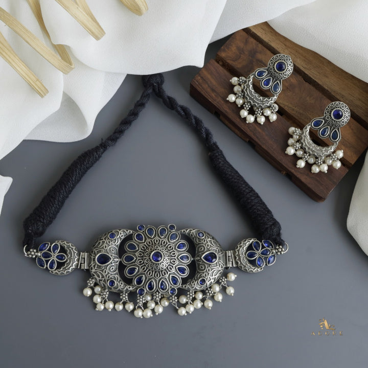 Gaurangi Choker With Earring
