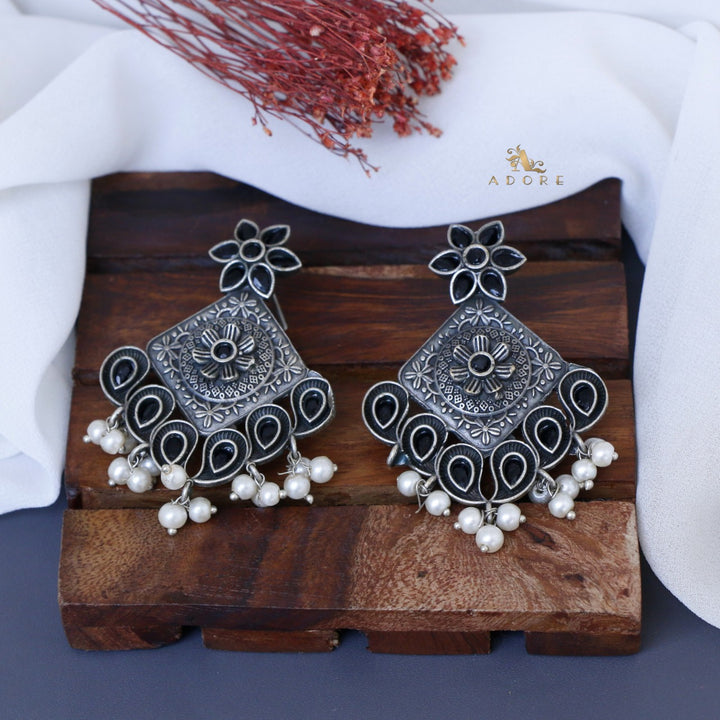 Asina Earring
