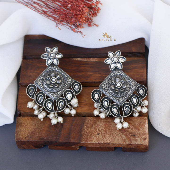 Asina Earring