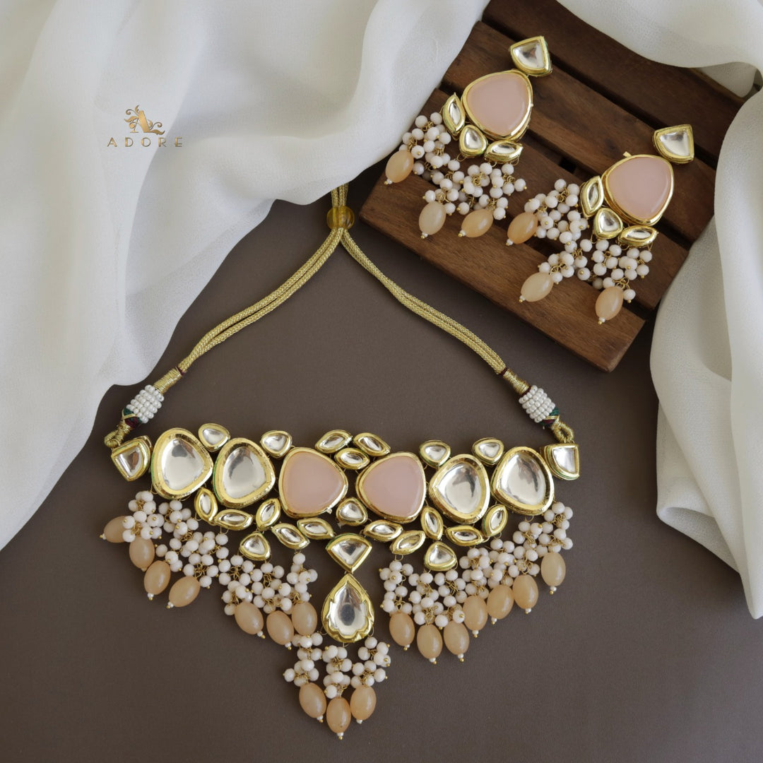 Mehanaz Kundan Choker With Earring
