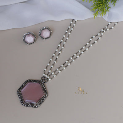 Ogima Hexagon Neckpiece With Stud