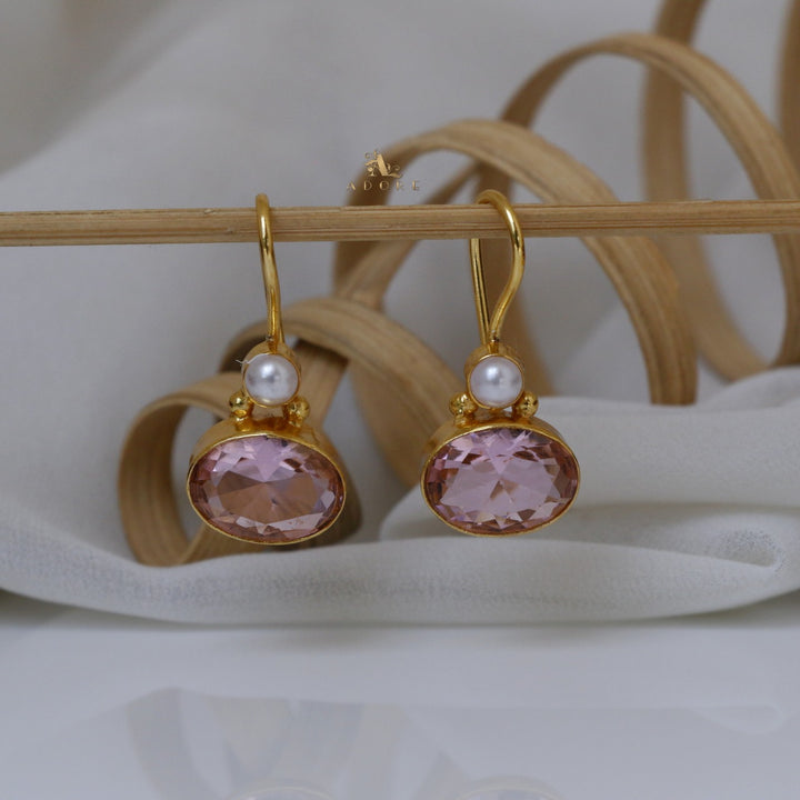 Golden Dhaarini Pearl Earring