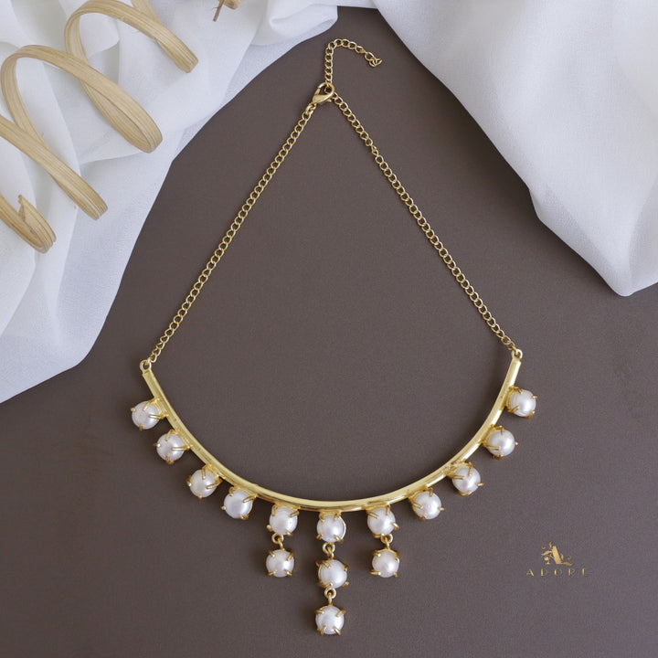 Trishika Fresh Water Pearl Neckpiece
