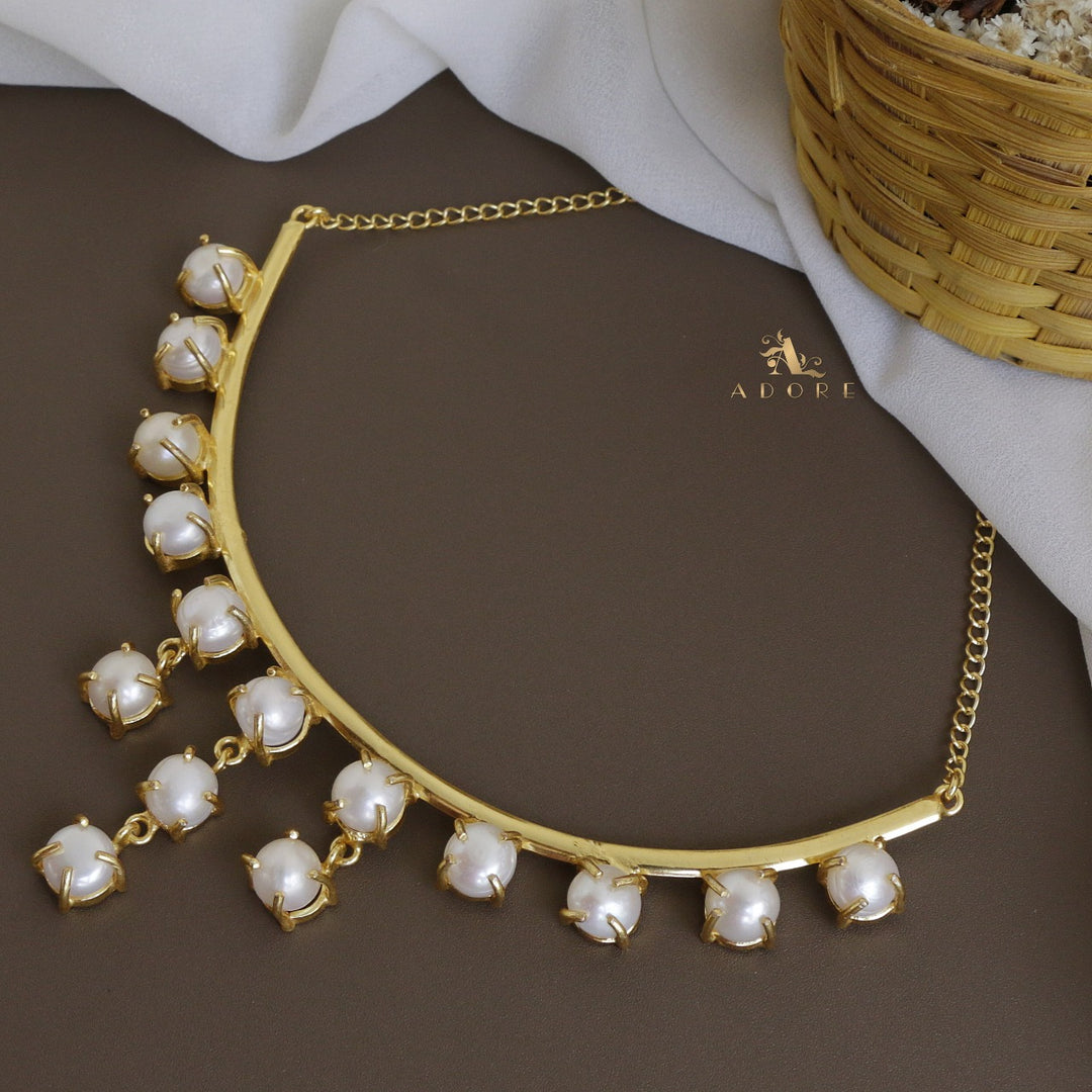 Trishika Fresh Water Pearl Neckpiece