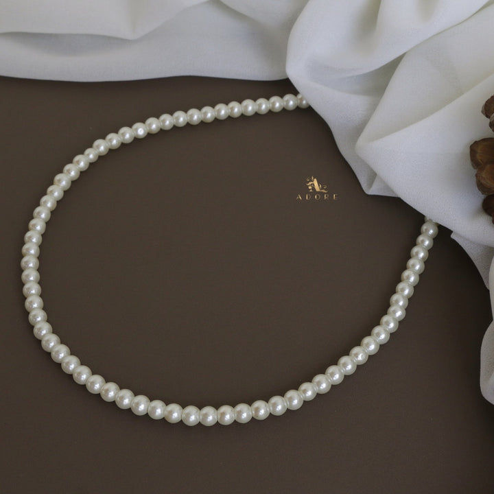 Aarabha One Layer Pearl Neckpiece