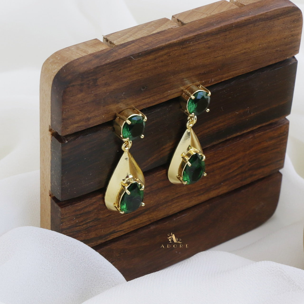 Kaina Glossy Earring