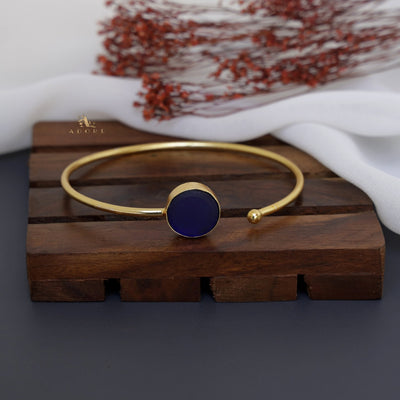 Ainoha Front Open Bangle