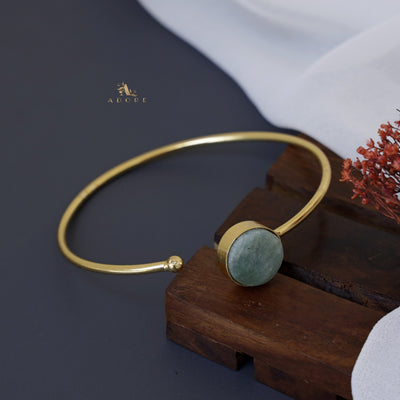 Ainoha Front Open Bangle