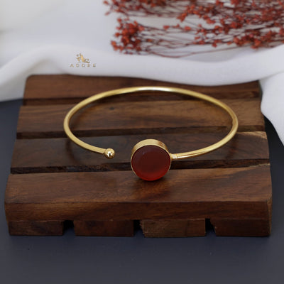 Ainoha Front Open Bangle