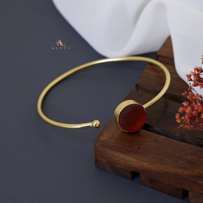Ainoha Front Open Bangle
