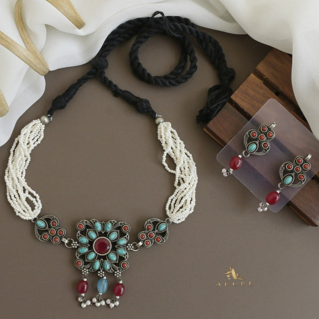 Varanasi Choker / Short Neckpiece With Earring