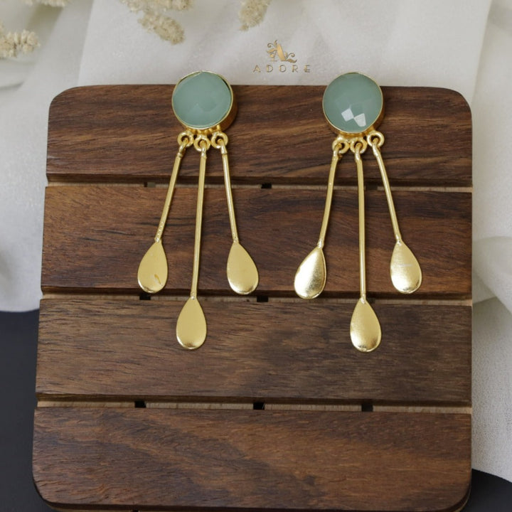 Shonika 3 Pendulum Earring