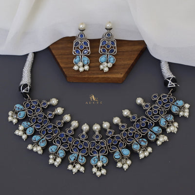 Ruthina Neckpiece With Earring