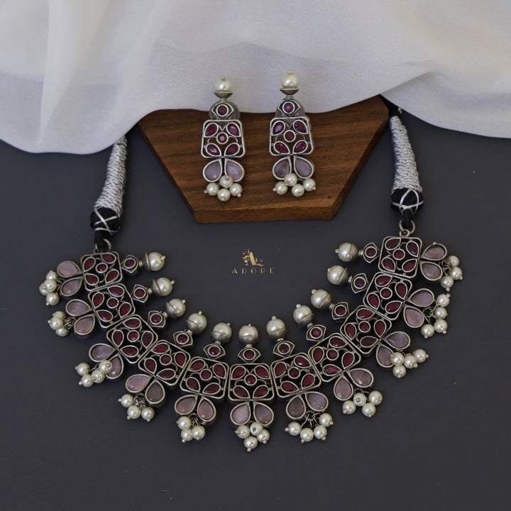 Ruthina Neckpiece With Earring