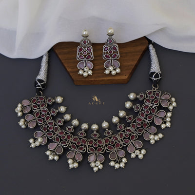 Ruthina Neckpiece With Earring