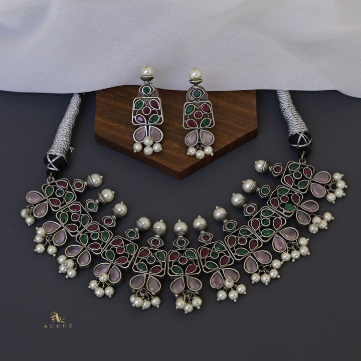 Ruthina Neckpiece With Earring