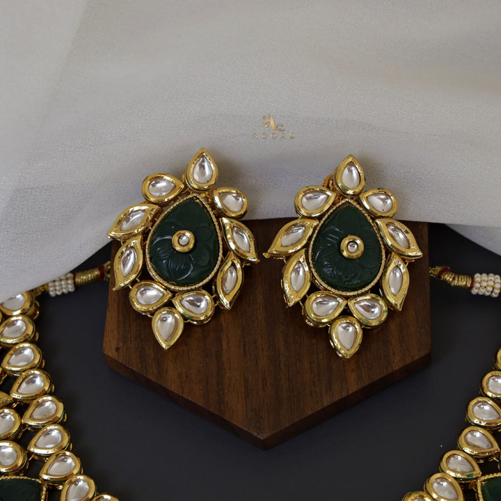 Mamatha Kundan Neckpiece With Earring + Tikka