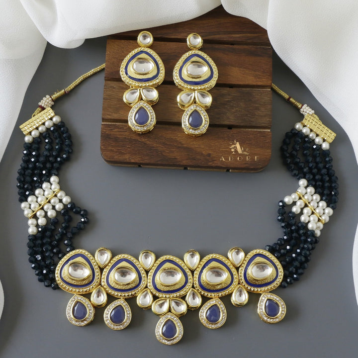 Neima Onyx Kundan Choker With Earring