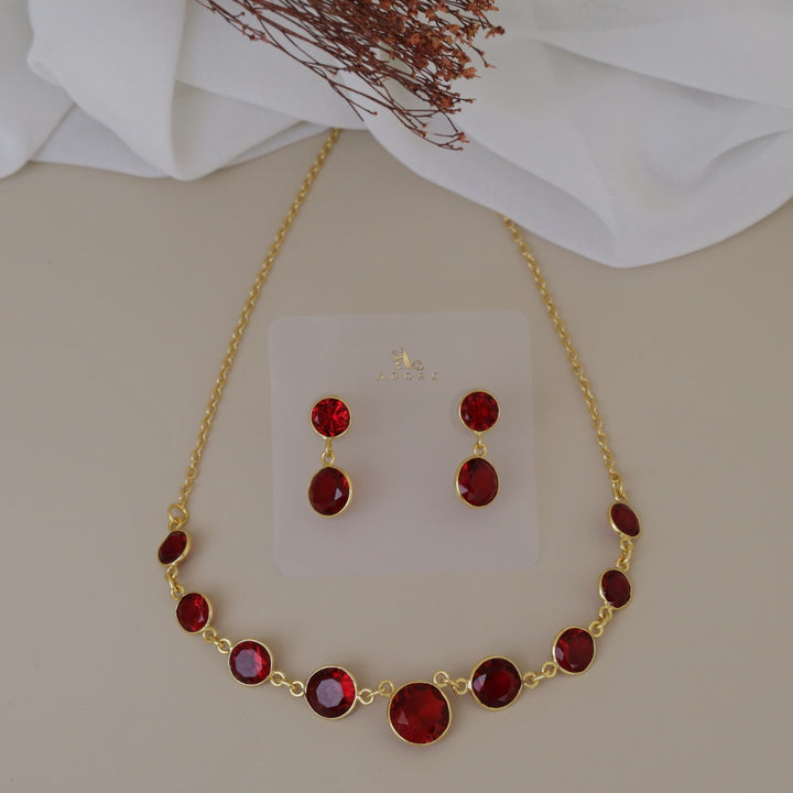 Freya Round Glossy Neckpiece With Earring
