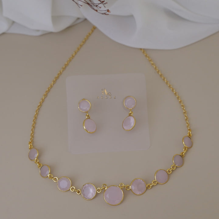 Freya Round Glossy Neckpiece With Earring