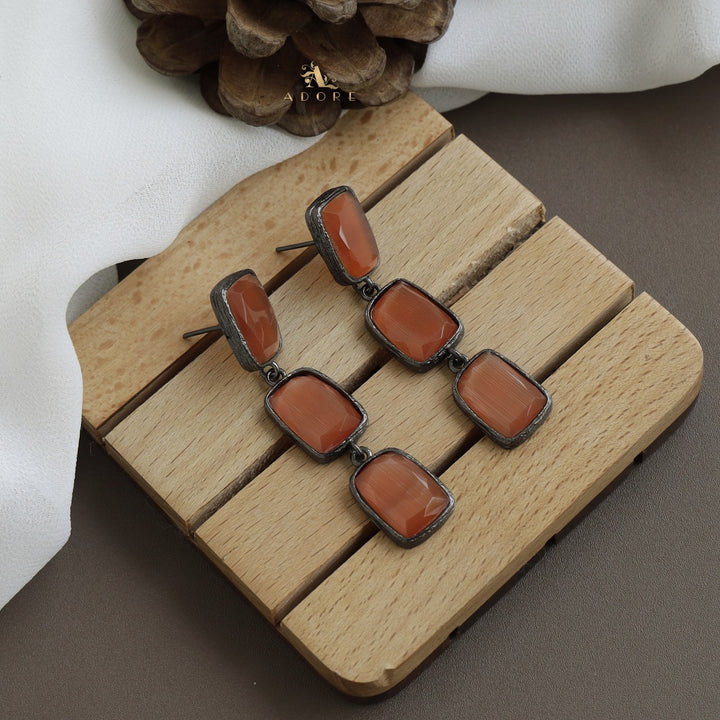 Sapphira Glossy Rectangle Earring