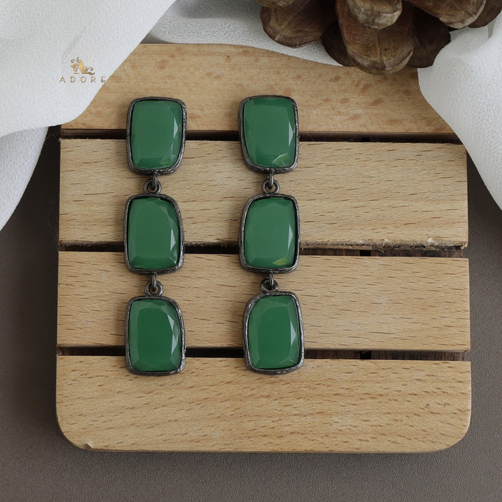 Sapphira Glossy Rectangle Earring