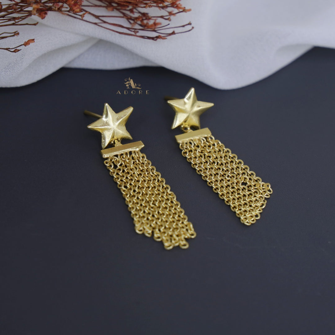 Noemi Star Hanging Earring