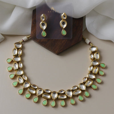 Meena Kundan Neckpiece With Earring